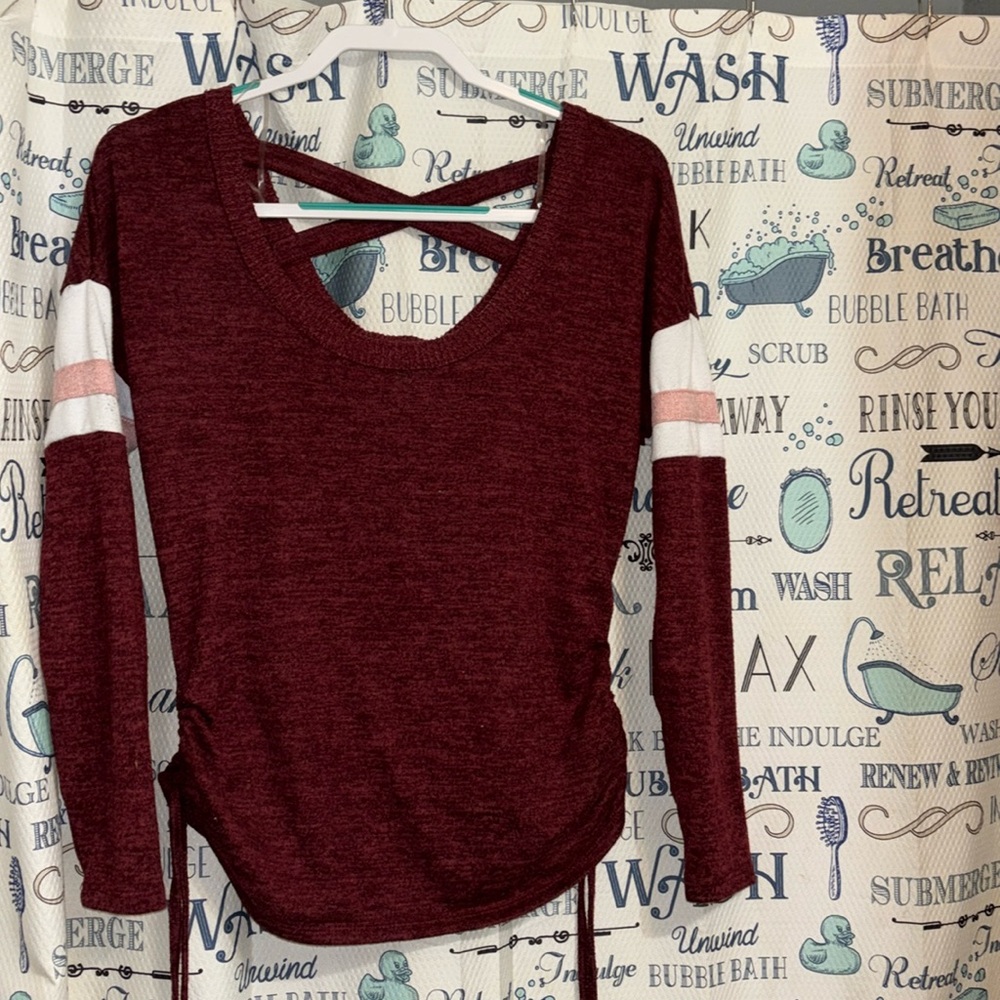Thin sweater